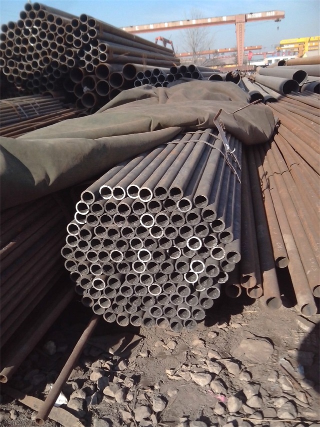 嘉峪关小口径无缝钢管