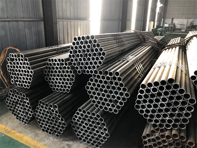 嘉峪关小口径厚壁无缝钢管